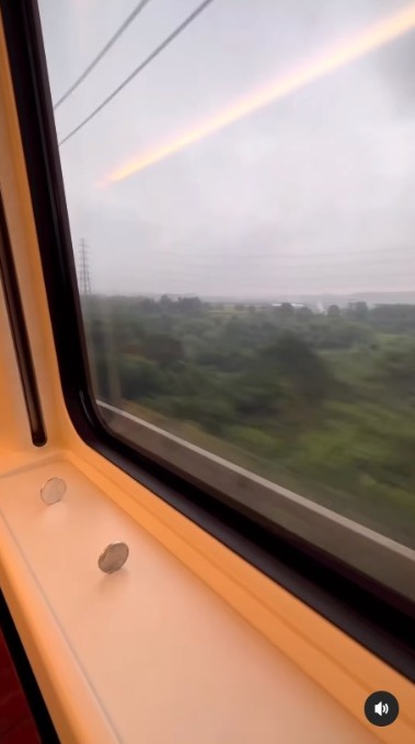 Advantages of the Jakarta-Bandung High-Speed Train, Speeding at 300 km/hr but Minimal Vibrations