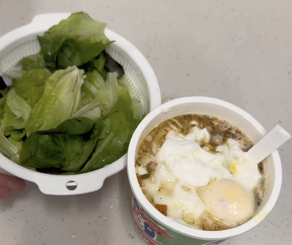 Balanced Nutrition Cup Noodles