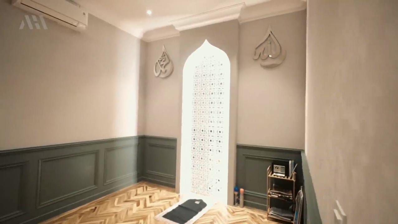 Irwansyah's Prayer Room