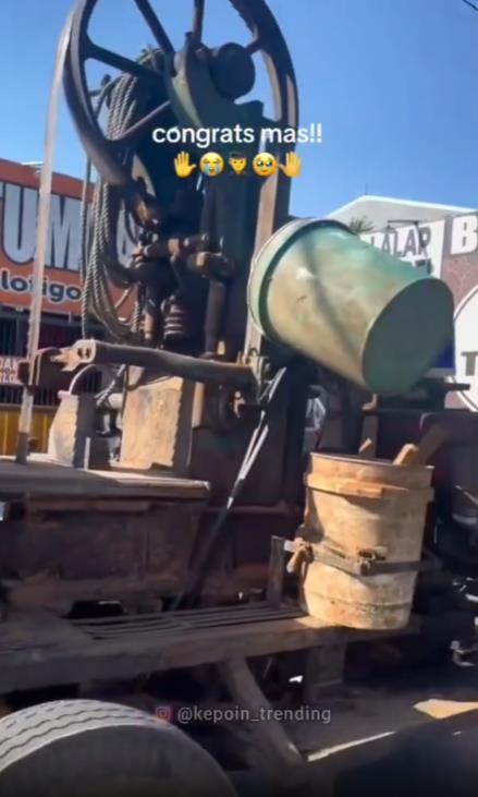 Student goes to graduation ceremony in modified diesel vehicle.