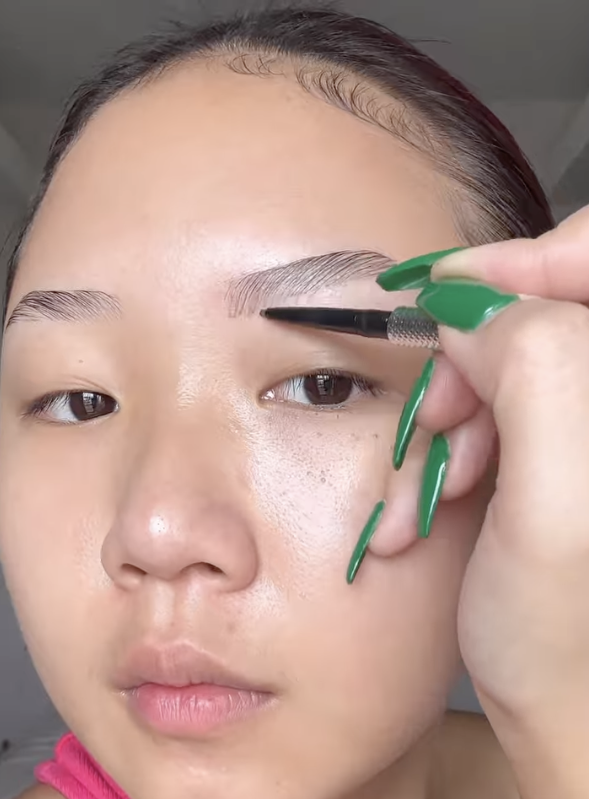 Eyebrow Tutorial