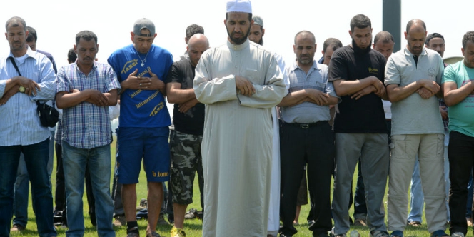 Muslim Italia Kekurangan Masjid