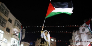 Walikota Muslim Inggris Kibarkan Bendera Palestina