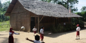 Miris, Sekolah SD di Banten Mirip Kandang Ternak