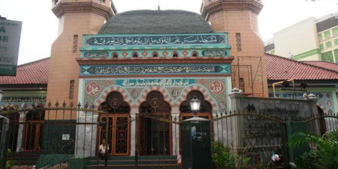 Masjid Al Makmur, Oase di Tengah Pusat Ekonomi Tanah Abang
