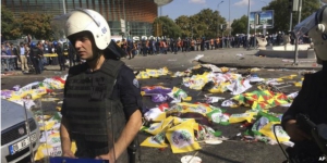Detik-detik Serangan Bom di Tengah Demonstran Turki