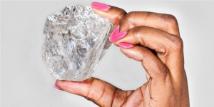 Berlian Terbesar dalam 100 Tahun Terakhir Ditemukan