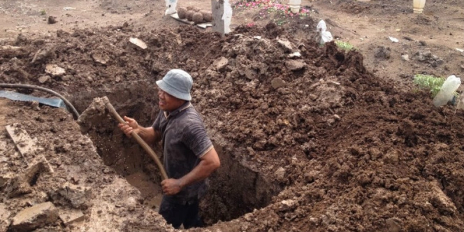 Image result for penggali kubur