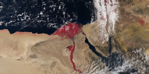 Warna Sungai Nil Berubah `Merah Darah`, Mengapa?