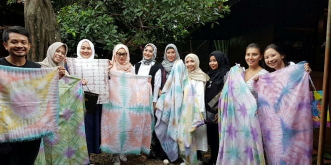 Sambut Pasar Global, Desainer Muda Belajar Industri Tekstil