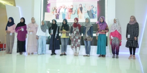 Kemeriahan Aksi 'Dream Girls' Surabaya 2016