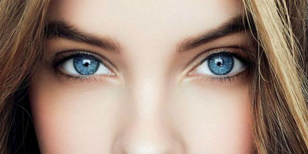 5 Teknik Dasar Riasan Mata yang Wajib Kamu Kuasai