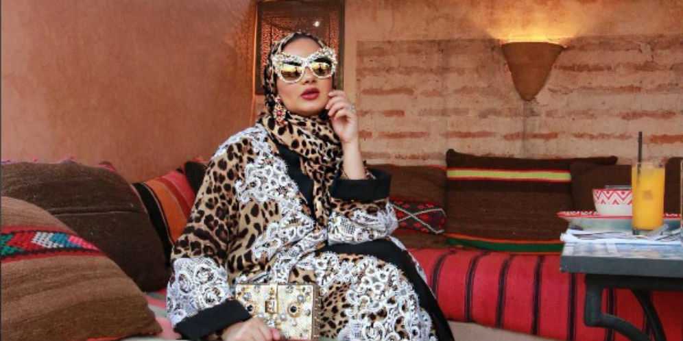 Hijab Blogger Ruba Zai, Wajah Baru Dolce & Gabbana