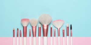 Tips Bersihkan Kuas Makeup Untuk Momen Lebaran