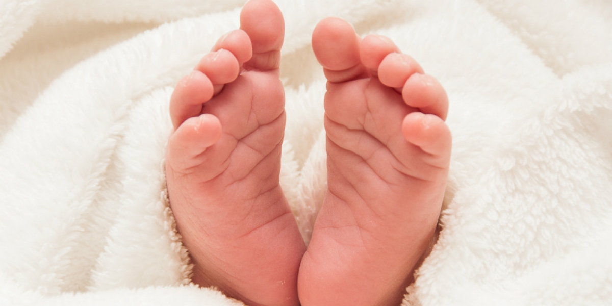 Berikan Pijatan Pada Titik Refleksi Di Kaki Bayi Hasilnya