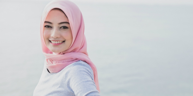 Meykke Santoso 9 Tips Ampuh Rambut  Sehat untuk Hijaber 