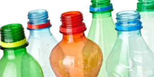 Awas Hoax! Ini Arti Angka dalam Segitiga di Botol Plastik
