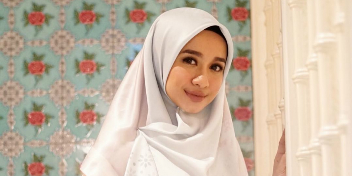 Kehabisan Ide Busana Ramadan Contek Gaya Laudya Cynthia Bella 