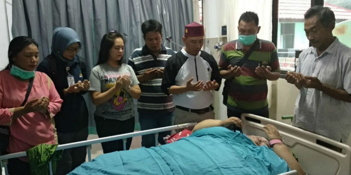 Bedah Perut Wanita 350 Kg Ini Yang Ditemukan Dokter 