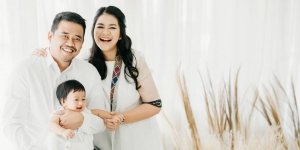 Penampilan Sederhana Putri Jokowi Lebaran Bareng Keluarga Suami