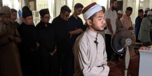 Imam Muda Hafiz 30 Juz Alquran Ini Lulus Jadi Dokter