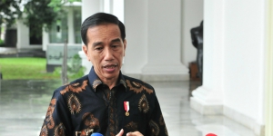 Jokowi Resmi Berikan Amnesti untuk Baiq Nuril