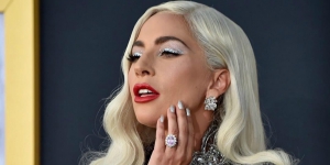 Tutorial Gaya Make Up Bronze ala Lady Gaga