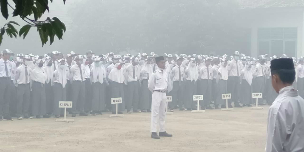 Kabut Asap Masih Parah Sekolah Di Palembang Kembali Libur