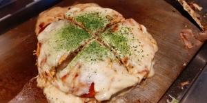 Ada Menu Okonomiyaki ala Indonesia, Mau Coba?