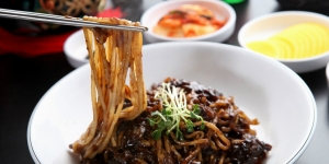 Makanan Nikmat Ini Tak Boleh Dikonsumsi Para Idol Korea