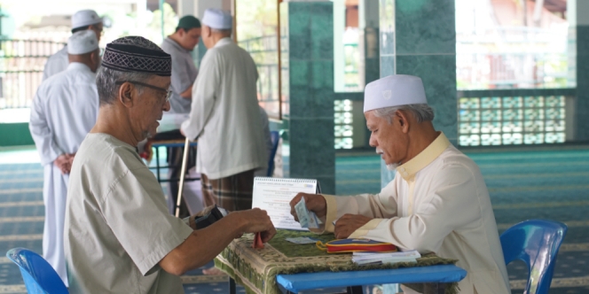 Lafal Niat Zakat Fitrah Lengkap untuk Diri Sendiri dan Keluarga | Dream