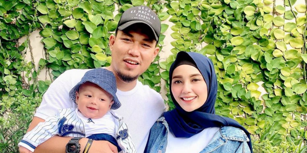 Penampilan Istri Rizal Armada Berhijab Masya Allah Cantiknya