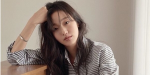 Pesona Kim Go Eun yang Tetap Cantik di Usia 30 Tahun