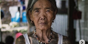 Nenek 103 Tahun Ini Orang Terakhir yang Lestarikan Tato Kuno