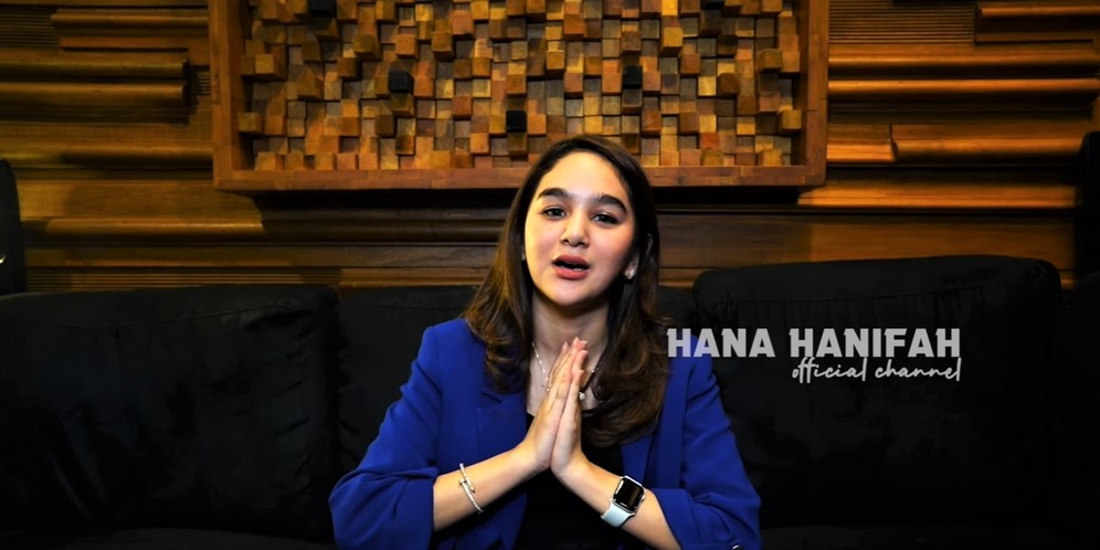 Hana Hanifah Bantah Miliki Hubungan Spesial dengan Kriss Hatta