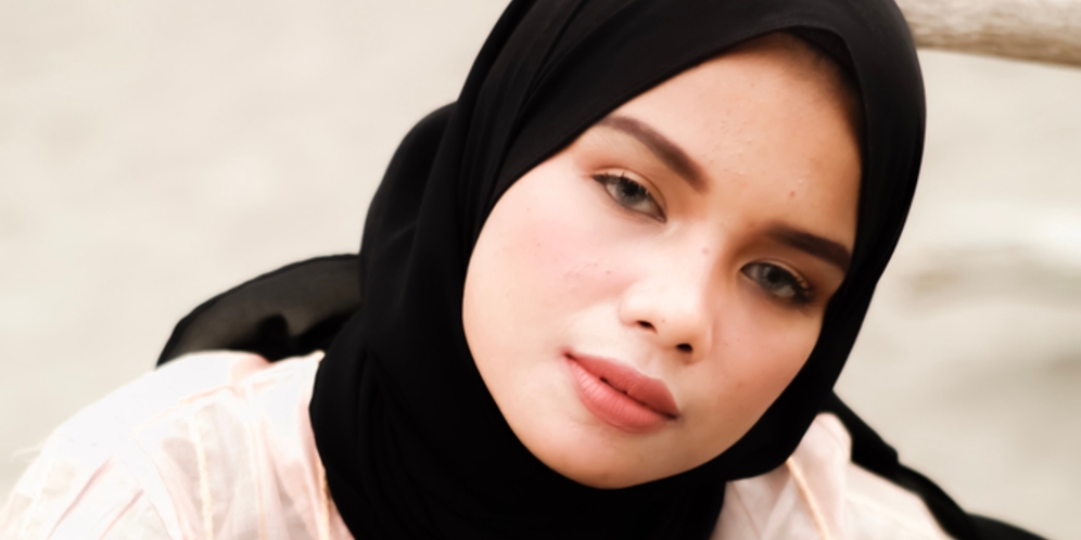 5 Tips Makeup Natural untuk Idul Adha
