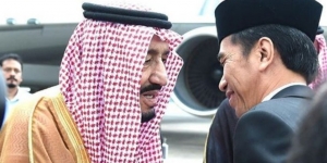 Jokowi Telepon Raja Salman Sampaikan Selamat Idul Adha dan Doakan Kesehatannya