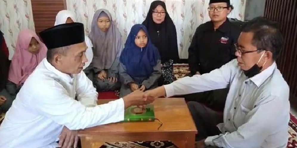 Pengacara Putuskan Masuk Islam Usai Gelisah Ingat Pesan Almarhum Ayah di Mimpi