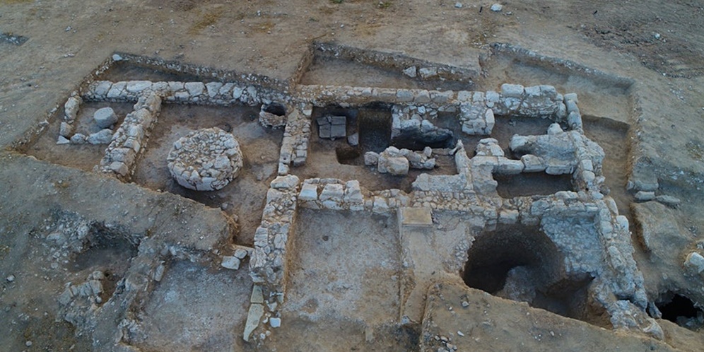 Arkeolog Temukan Tempat Pembuatan Sabun Kuno di Israel