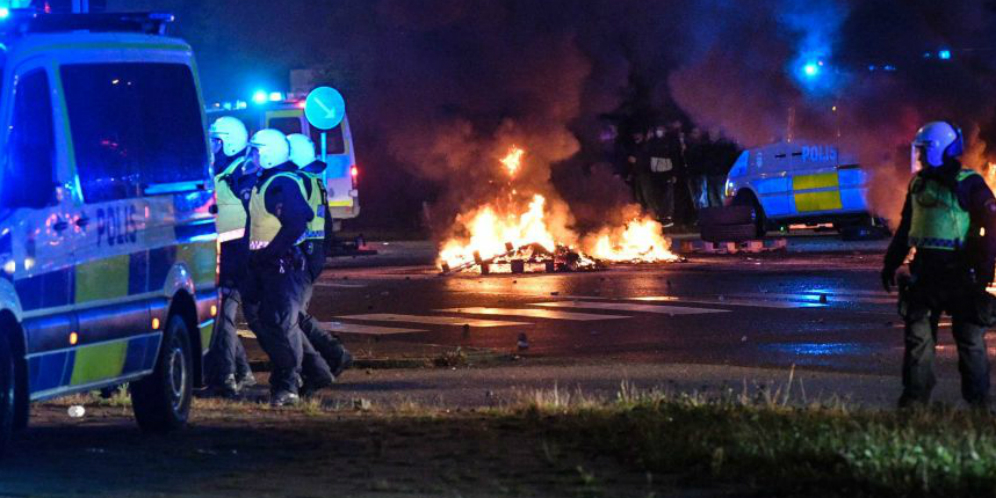 Swedia Memanas, Demonstrasi Berujung Rusuh Dipicu Pembakaran Alquran