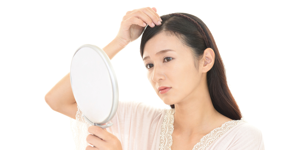 5 Penyebab Kulit Kepala Kering dan Masalah Rambut Lainnya