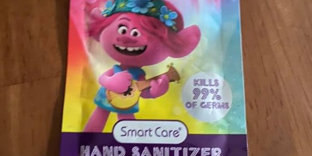 Tertipu Kemasan, Nenek Beri Makan Cucunya Hand Sanitizer