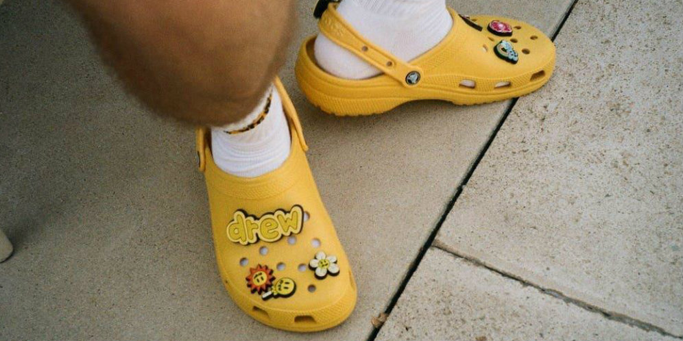 Crocs Rilis Edisi Kolaborasi Terbatas Bersama Justin Bieber