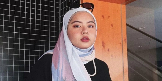Tetap Modis, ini Trik Padu Padan Hijab Outfit Plus Size