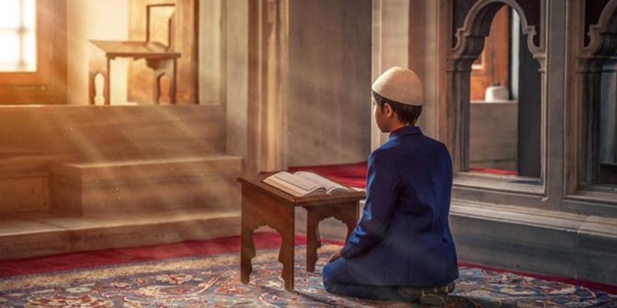 8 Bacaan Dzikir Setelah Sholat Wajib Dan Sunnah Yang Harus Kamu Ketahui