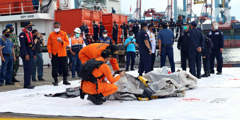 Keluarga Korban Sriwijaya Air SJ-182 Dapat Santunan BP Jamsostek