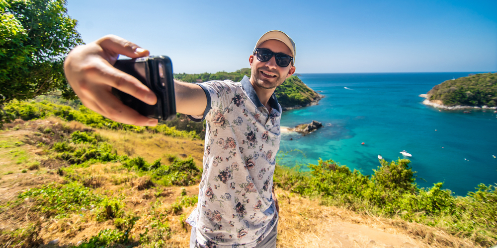 5 Spot Foto Selfie Paling Berbahaya di Dunia