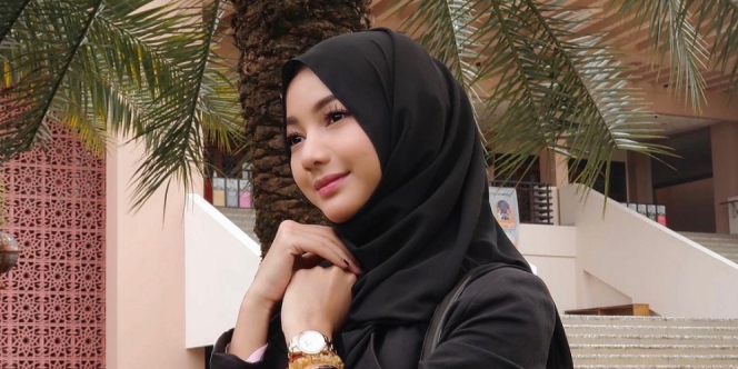 Gaya Hijab Modis Glenca Chysara, Pemeran Elsa 'Ikatan Cinta'