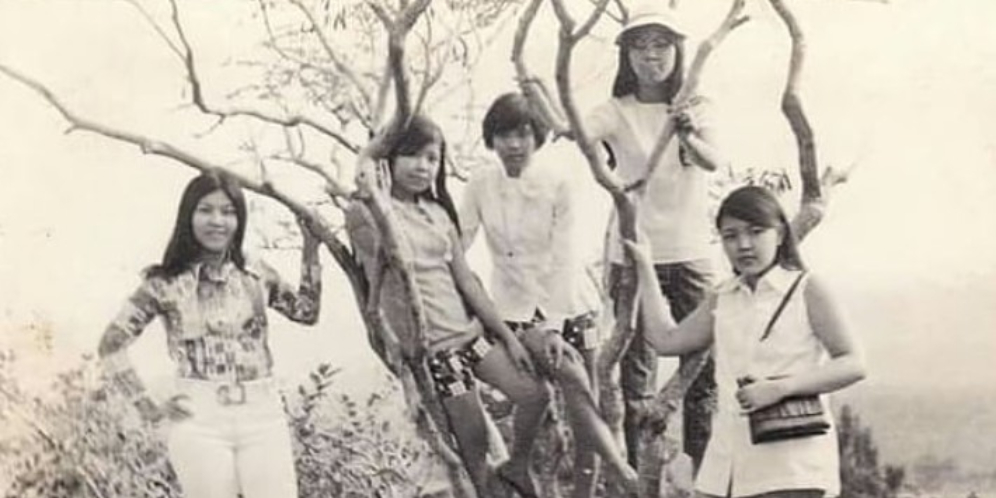 Viral Foto ABG Tahun 60an, Netizen Malah Salfok Bahas Ini