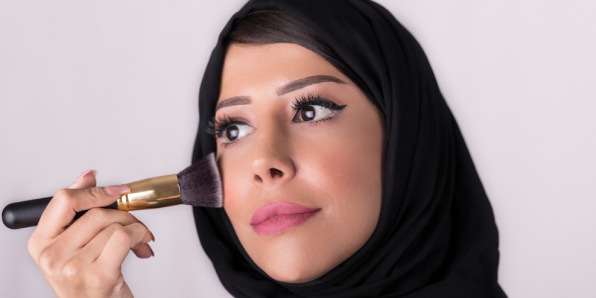 Tips Membuat Wajah Lebih Flawless Dan Sehat Dengan Makeup